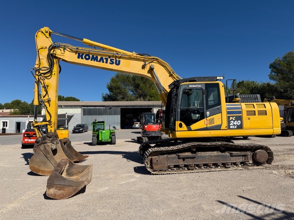 Komatsu PC 240 NLC Crawler excavators