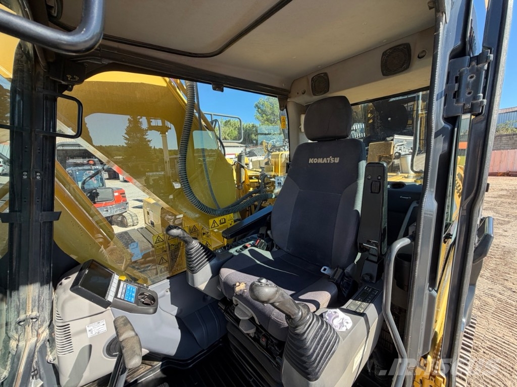 Komatsu PC 240 NLC Crawler excavators