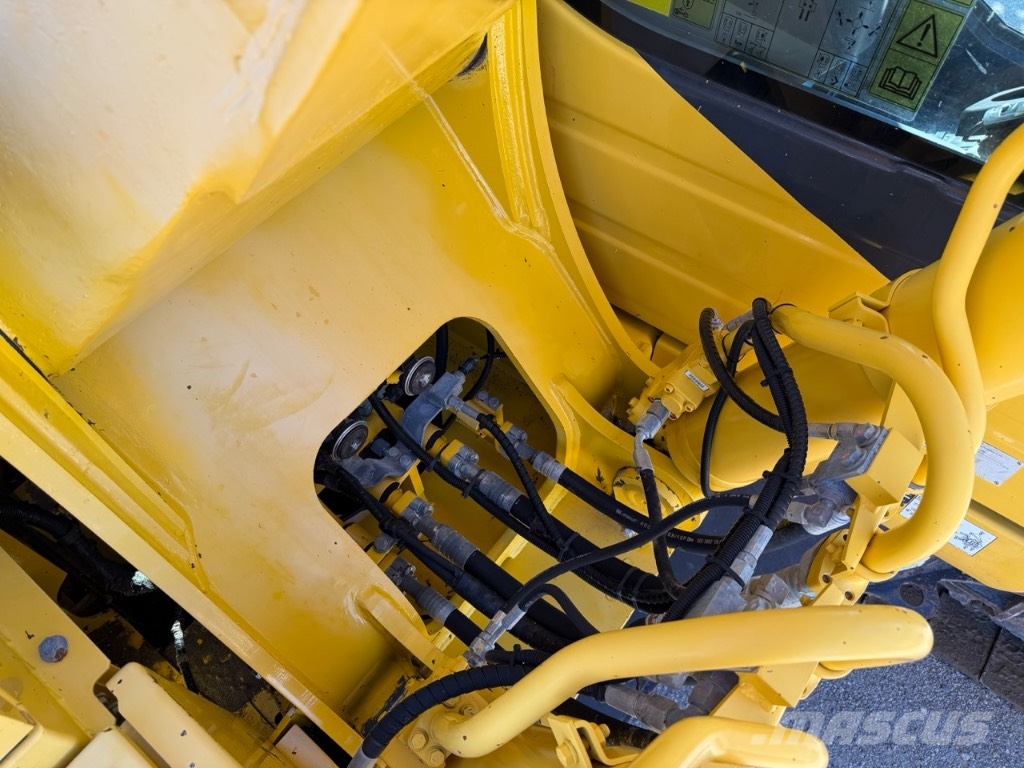 Komatsu PC 240 NLC Crawler excavators