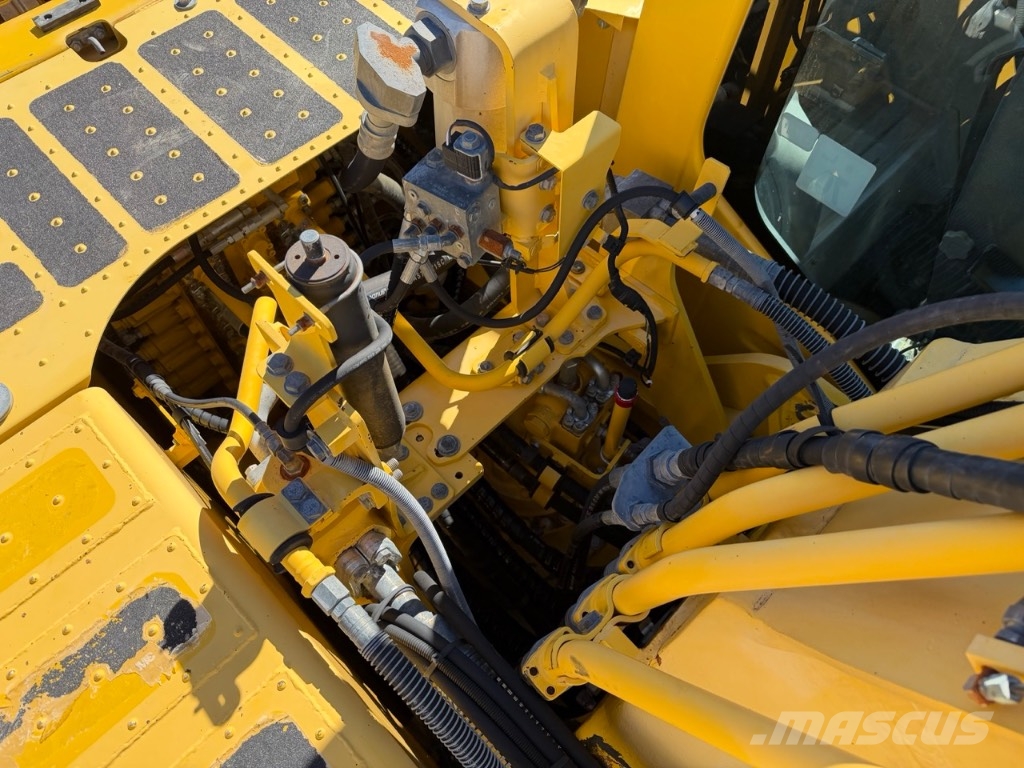 Komatsu PC 240 NLC Crawler excavators