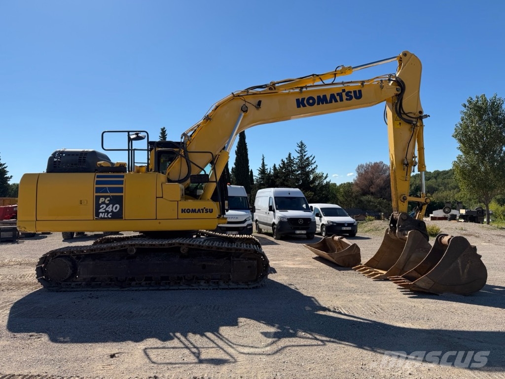 Komatsu PC 240 NLC Crawler excavators