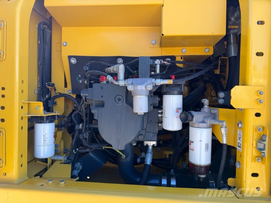 Komatsu PC 240 NLC Crawler excavators