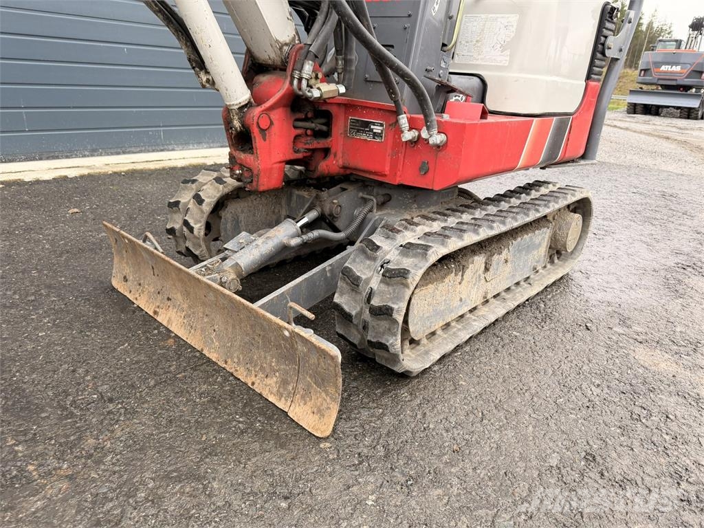 Takeuchi TB108 حفارات صغيرة أقل من 7 طن (حفارات صغيرة)