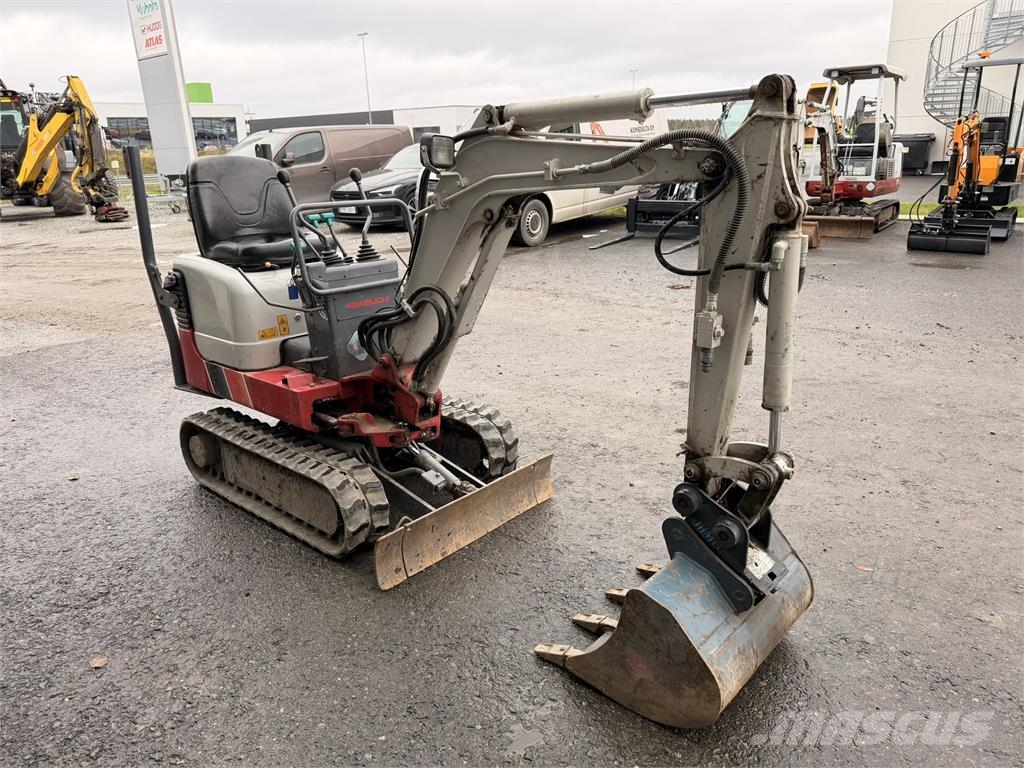 Takeuchi TB108 حفارات صغيرة أقل من 7 طن (حفارات صغيرة)