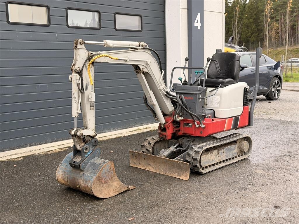Takeuchi TB108 حفارات صغيرة أقل من 7 طن (حفارات صغيرة)