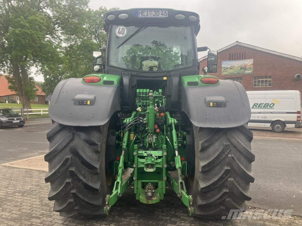 John Deere 6250R Traktorji