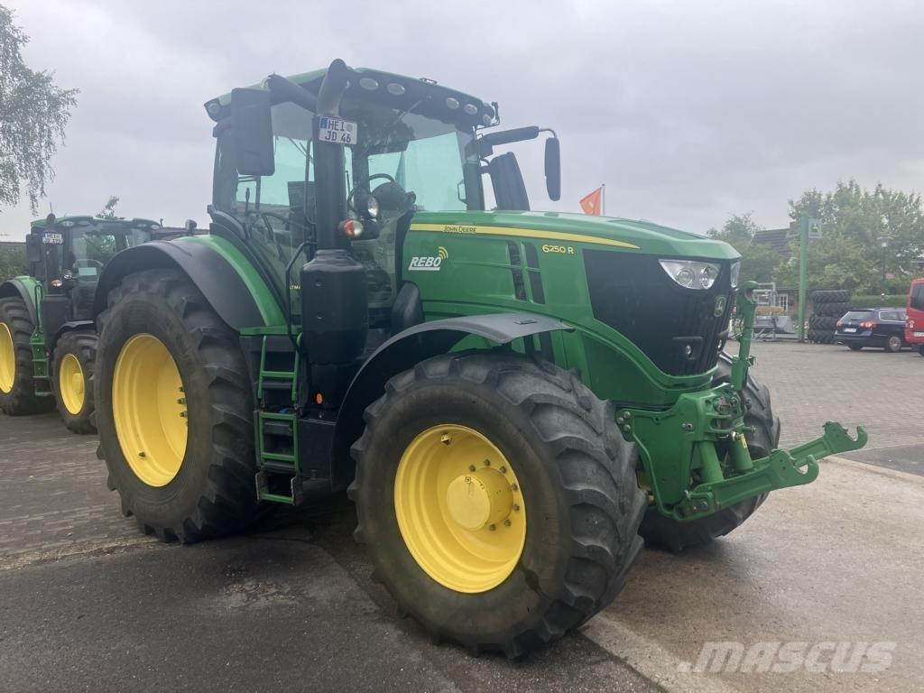 John Deere 6250R Traktorji