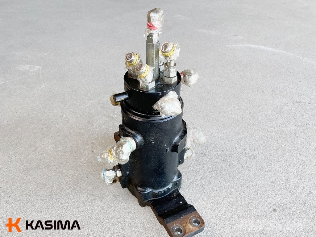 CAT 303 E CR Swivel joint Hidravlika