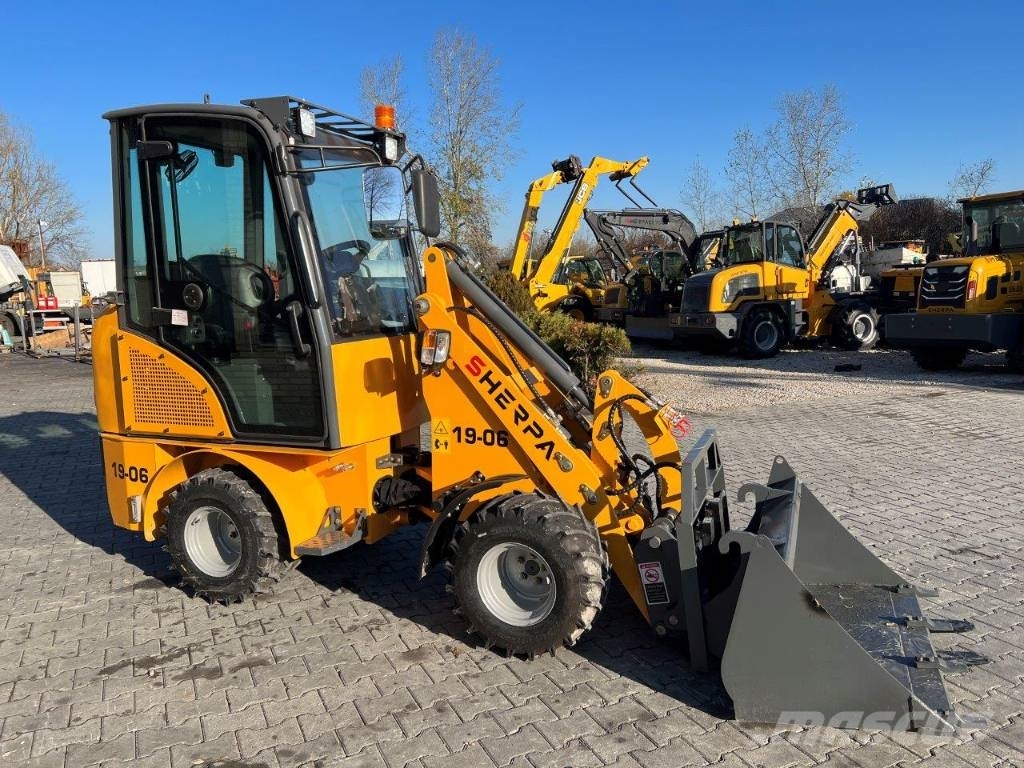 Sherpa 19-06 Homlokrakodó Kubota Motor Zárt Fülke Kompaktlader