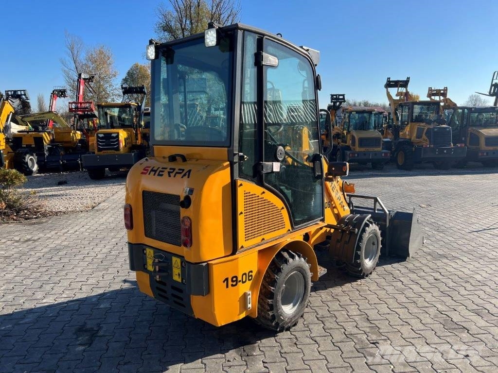 Sherpa 19-06 Homlokrakodó Kubota Motor Zárt Fülke Kompaktlader