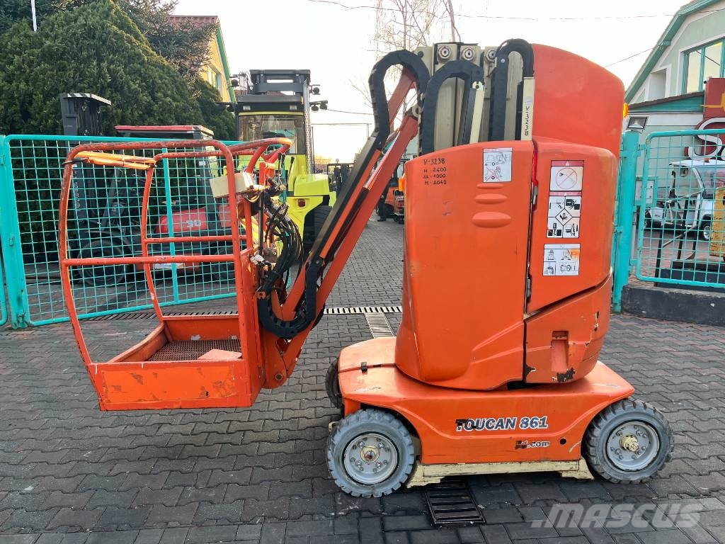 JLG TOUCAN 860 V-3238 EO Вертикальні щоглові підйомники