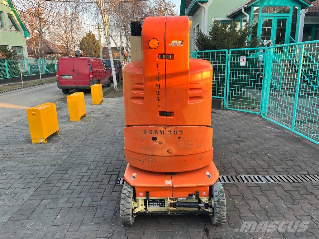 JLG TOUCAN 860 V-3238 EO Вертикальні щоглові підйомники