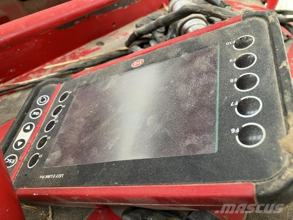 Welger RP 545- 13 couteaux Rotoempacadoras
