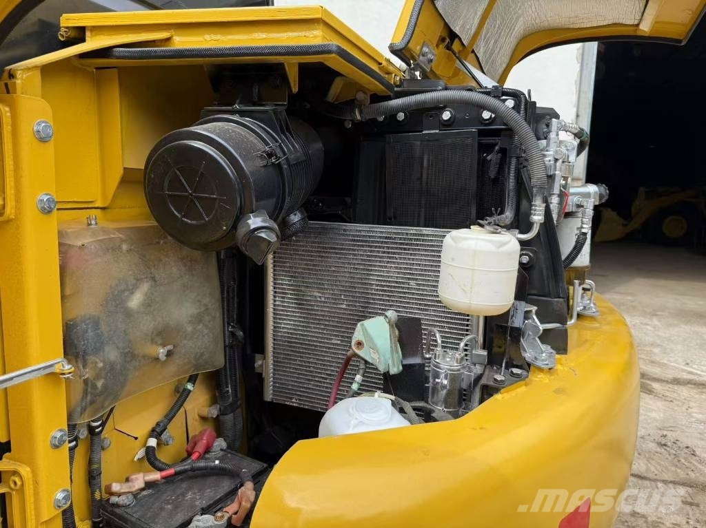 Komatsu PC 70 Midigraafmachines 7t - 12t