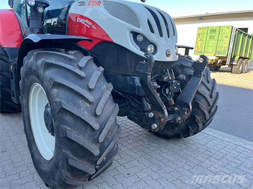 Steyr 6145 CVT Traktorit