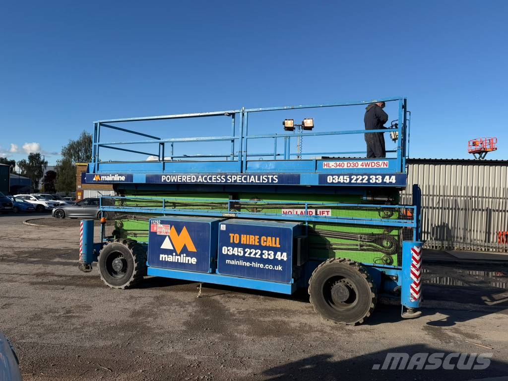 Holland Lift HL340-D30 رافعات مقصية الشكل