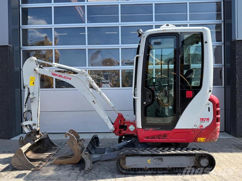 Takeuchi TB216 Midigravere 7 - 12t