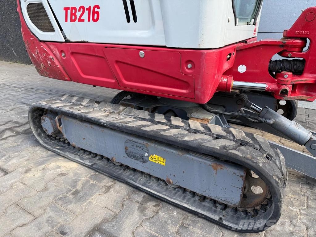 Takeuchi TB216 Midigravere 7 - 12t