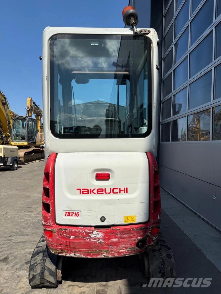Takeuchi TB216 Midigravere 7 - 12t