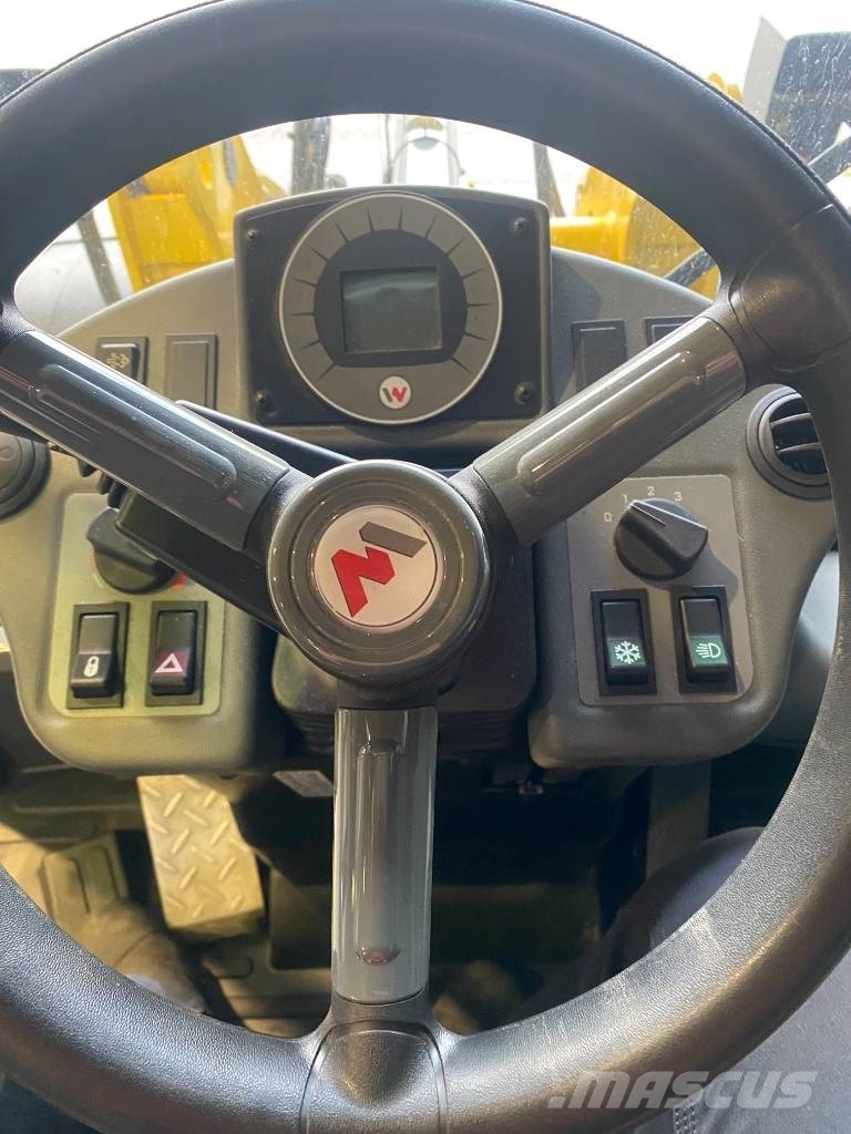 Wacker Neuson WL 52 Kolesové nakladače