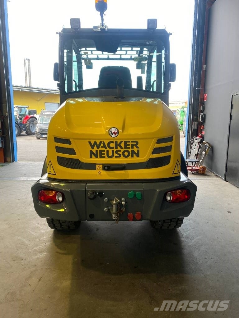 Wacker Neuson WL 52 Kolesové nakladače