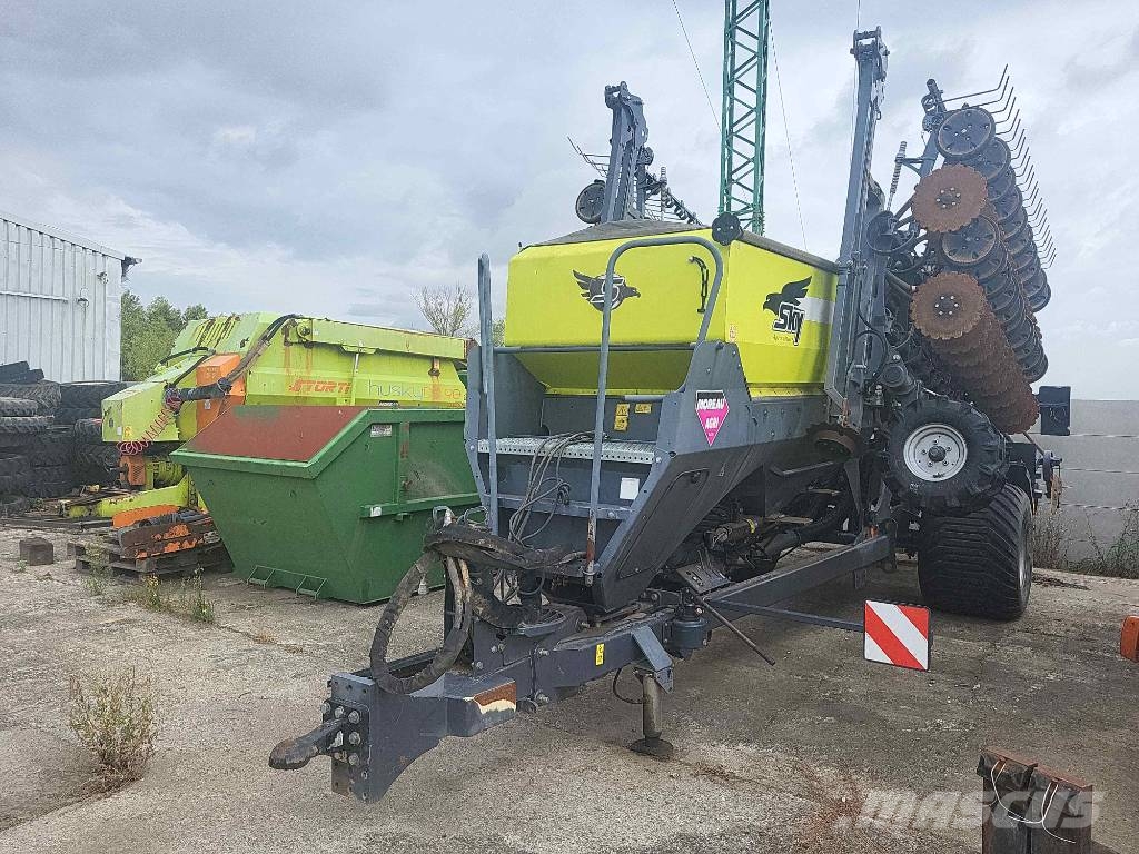 Sulky-Burel SKY MAXIDRILL SW 9000 (1755 hectares) Kombinētās sējmašīnas