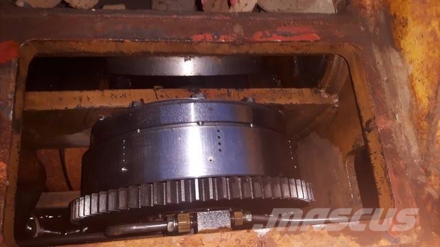 CAT 58 winch to fit D8K with fairlead Autres accessoires