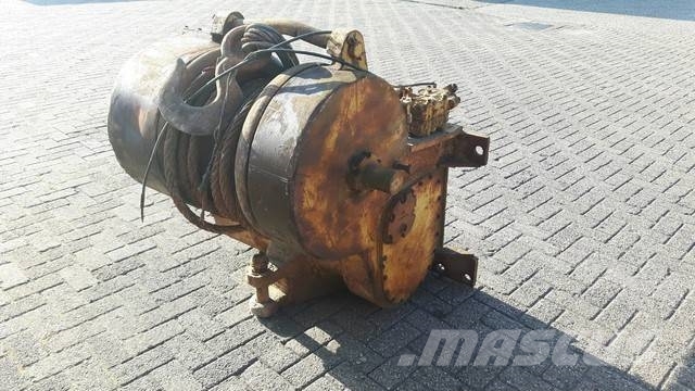 CAT 58 winch to fit D8K with fairlead Autres accessoires