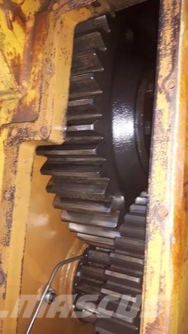 CAT 58 winch to fit D8K with fairlead Autres accessoires