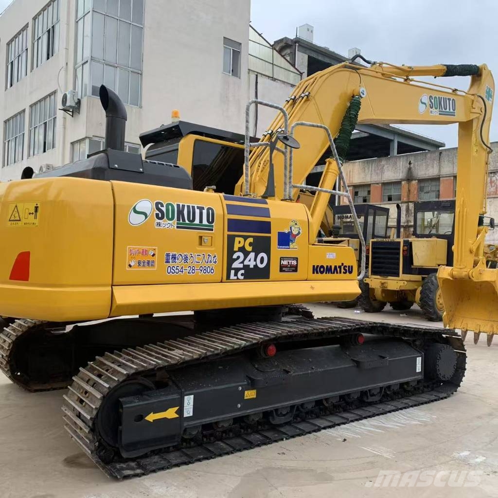 Komatsu PC 240 LC Gravemaskiner på larvebånd