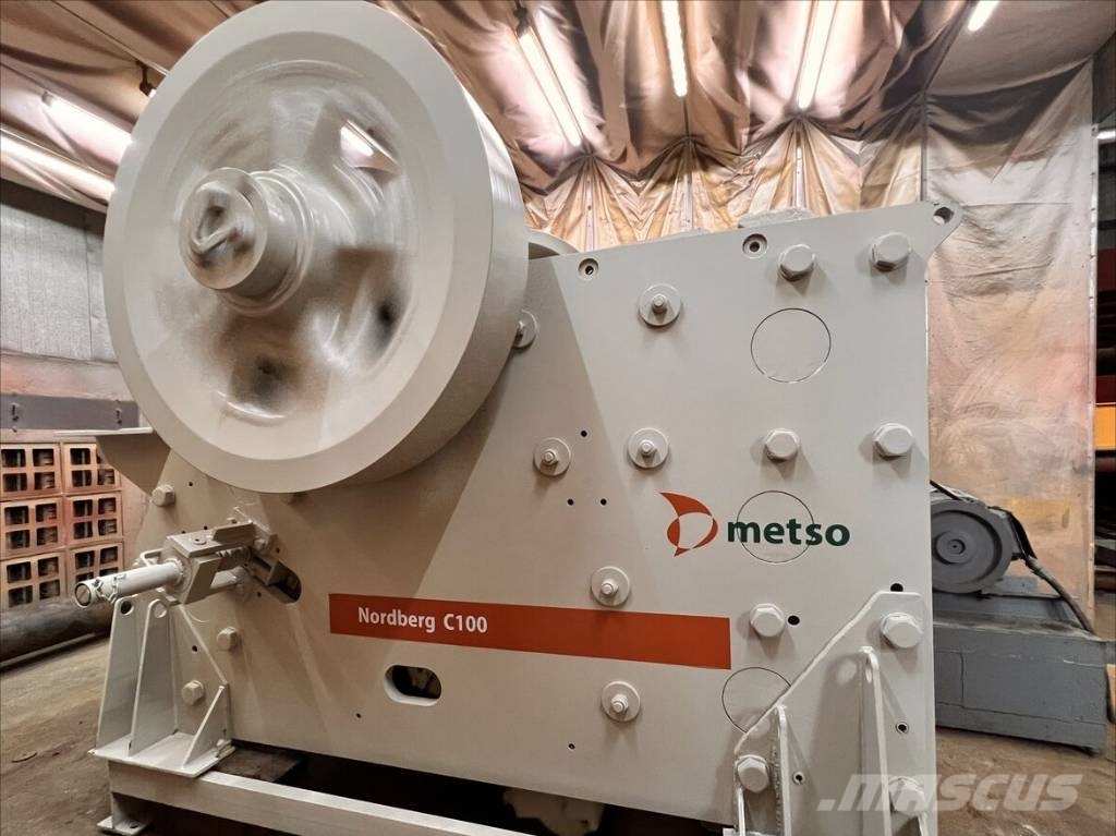 Metso Nordberg C100 クラッシャー固定式
