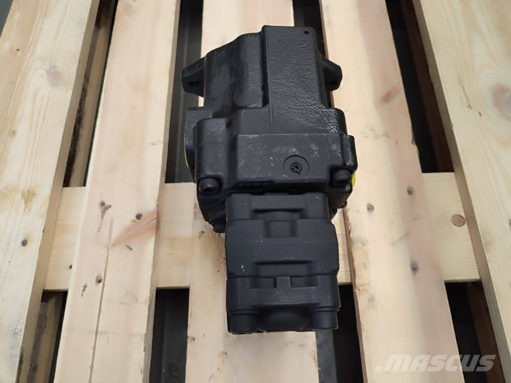  Hydraulic pump 7361279 PVD-1B-27P-8G3-5956A Bobcat 液压