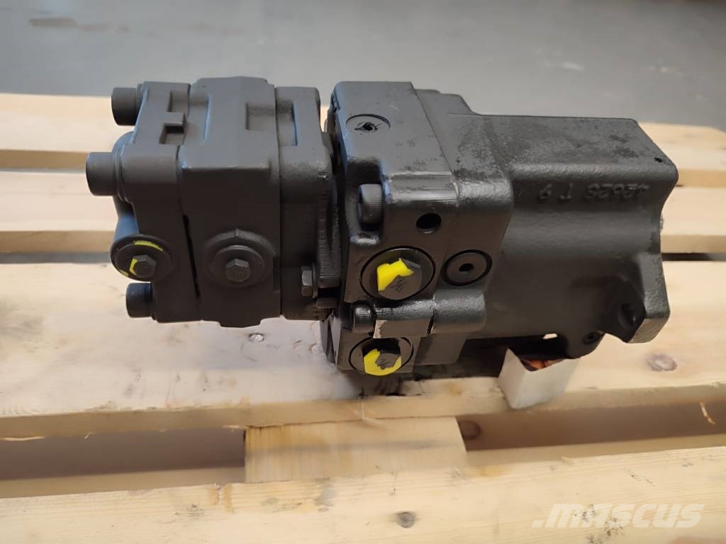  Hydraulic pump 7361279 PVD-1B-27P-8G3-5956A Bobcat 液压