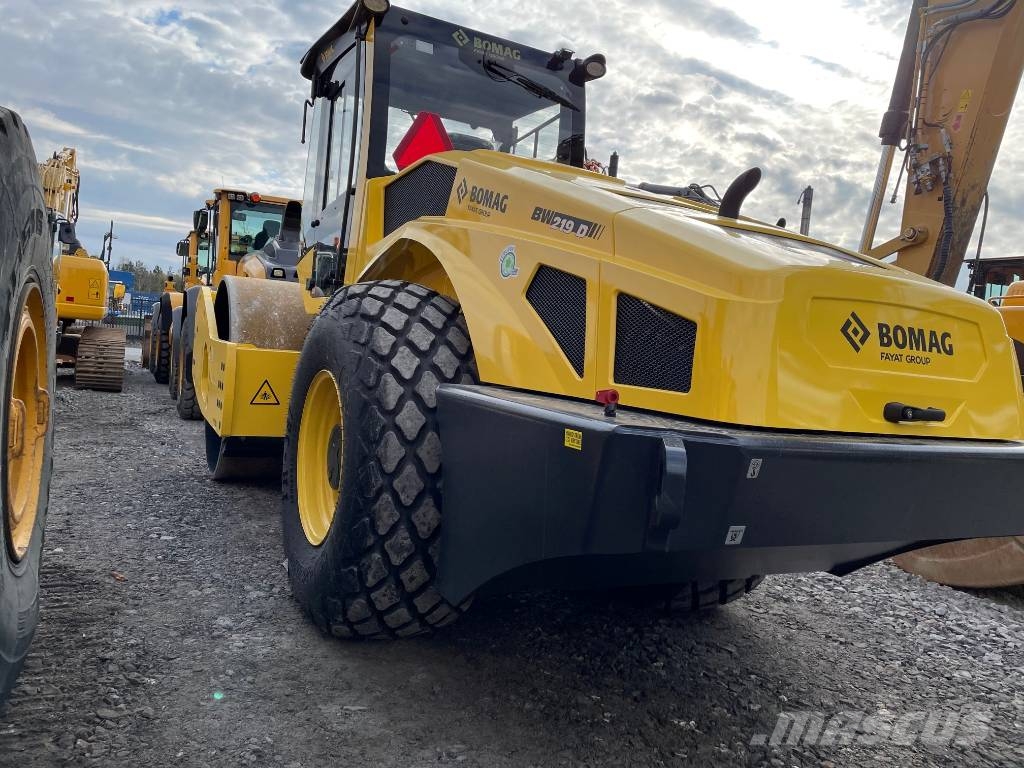 Bomag BW219D-5 Uthyres/For Rental Envalsvältar
