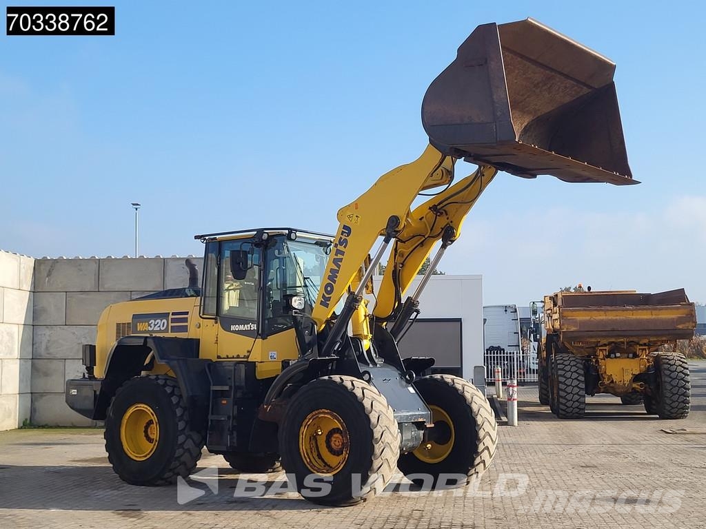 Komatsu WA320 -8 Wheel loaders