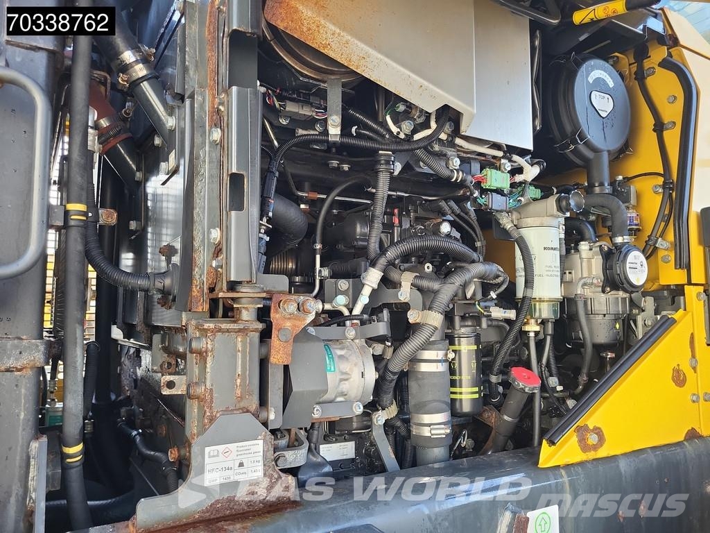 Komatsu WA320 -8 Wheel loaders