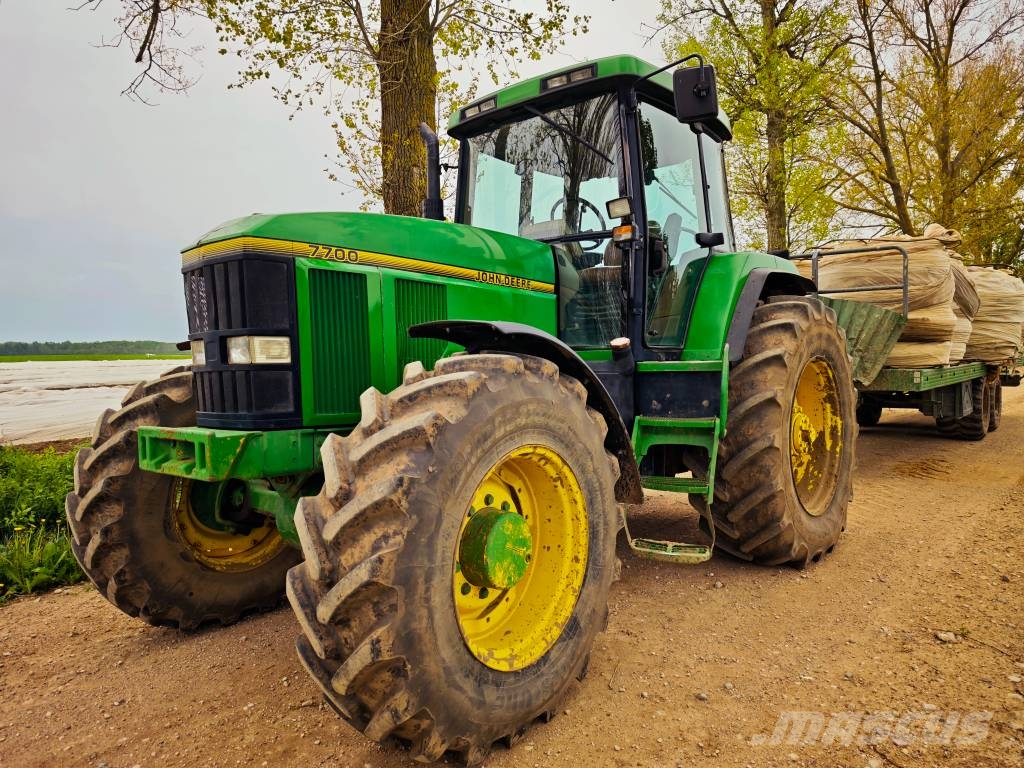 John Deere 7700 Трактора