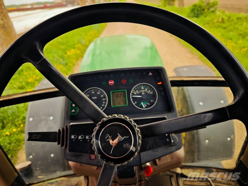 John Deere 7700 Трактора