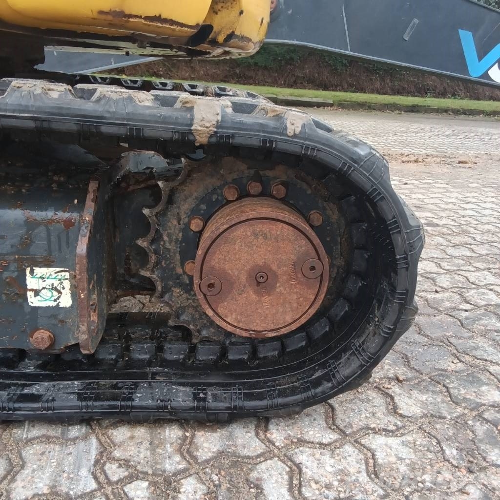 Komatsu PC 30 MR-5 حفارات صغيرة أقل من 7 طن (حفارات صغيرة)
