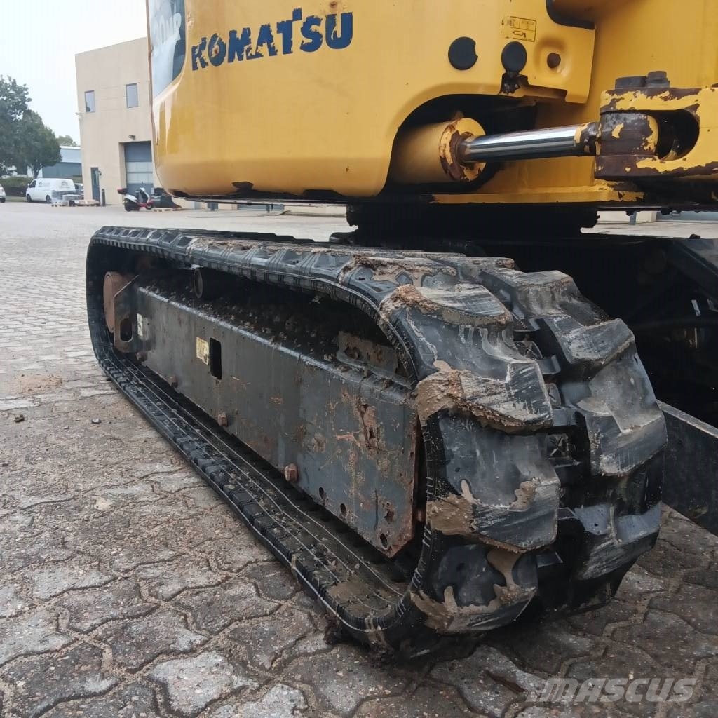 Komatsu PC 30 MR-5 حفارات صغيرة أقل من 7 طن (حفارات صغيرة)