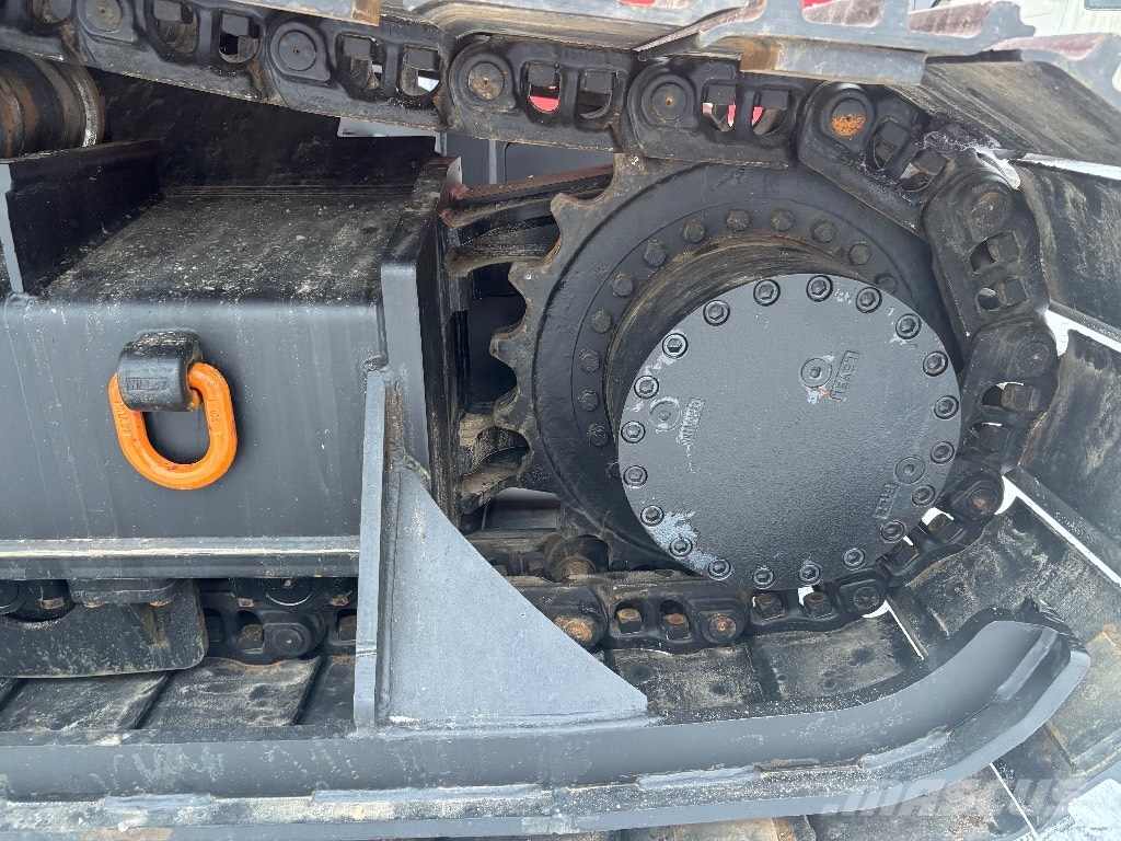 Hitachi ZX 135 US-7 / HW-Metsäalusta, Rasvari, Stage V حفارات زحافة