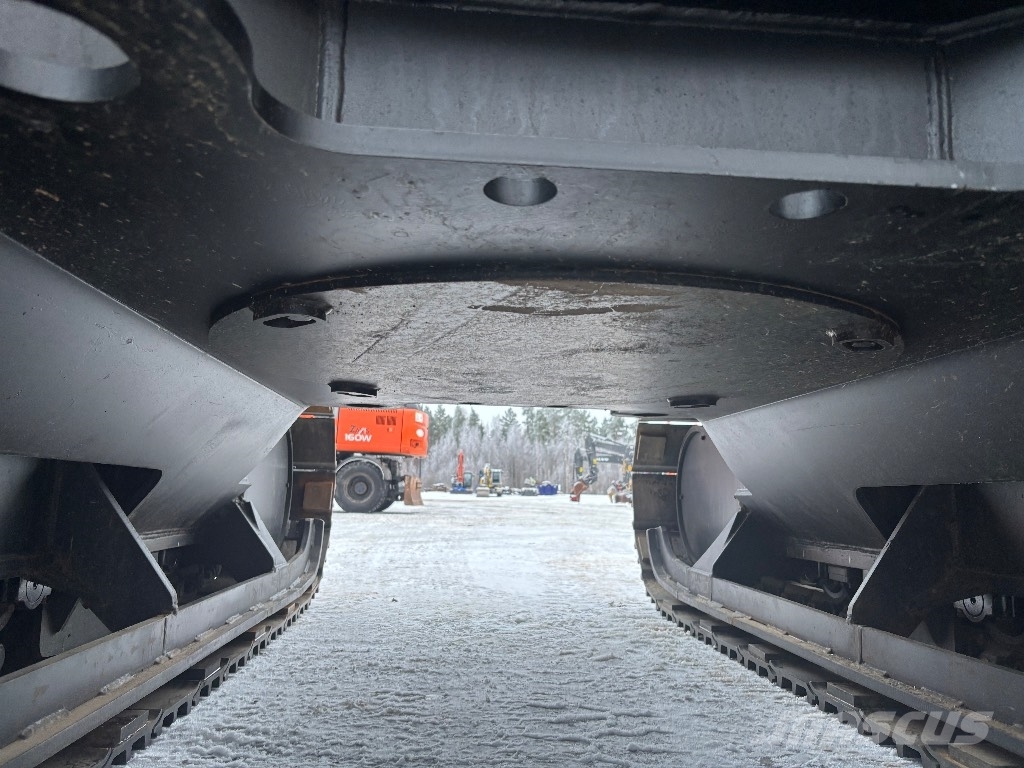 Hitachi ZX 135 US-7 / HW-Metsäalusta, Rasvari, Stage V حفارات زحافة