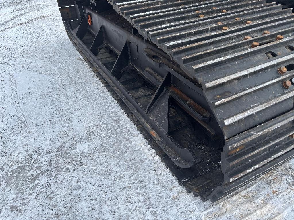 Hitachi ZX 135 US-7 / HW-Metsäalusta, Rasvari, Stage V حفارات زحافة