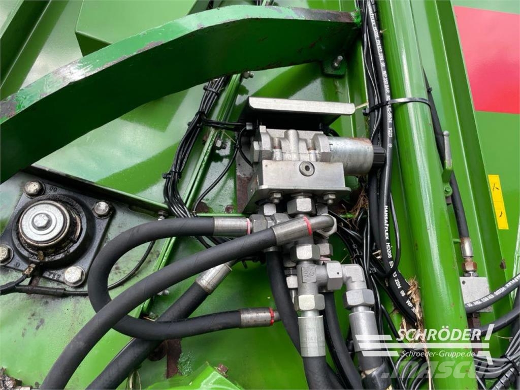 Bergmann VARIO 440 + TSWA19 + HÄCKSELAUFBAU HT40S Žemės ūkis - Kita