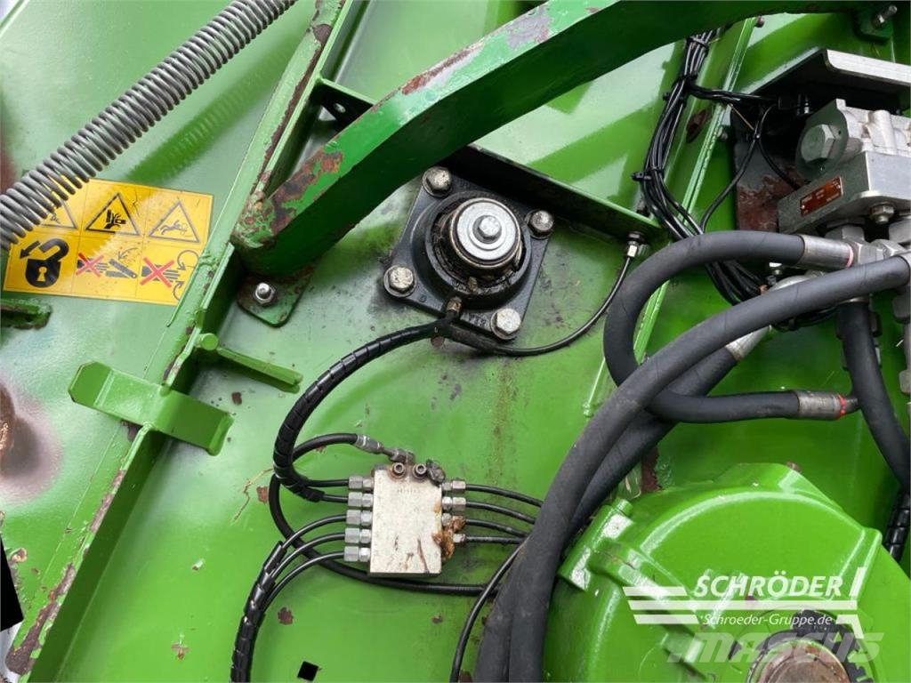 Bergmann VARIO 440 + TSWA19 + HÄCKSELAUFBAU HT40S Žemės ūkis - Kita