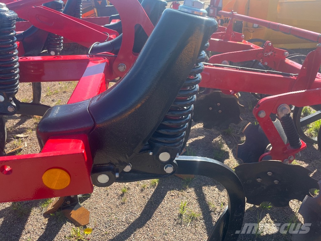 Horsch Terrano 3 FX Cultivatoare