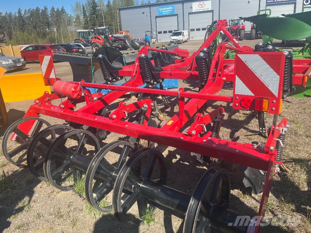 Horsch Terrano 3 FX Cultivatoare