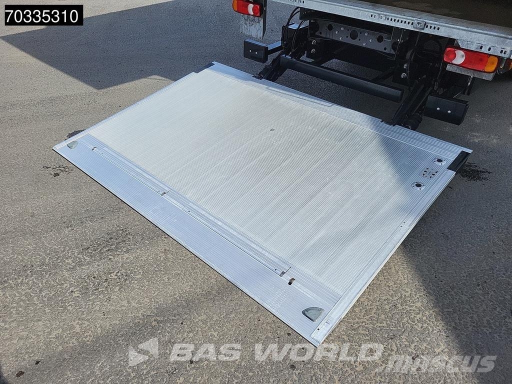 Iveco Eurocargo 75E190 4X2 8tonner 1000kg Tailgate Autom Box trucks