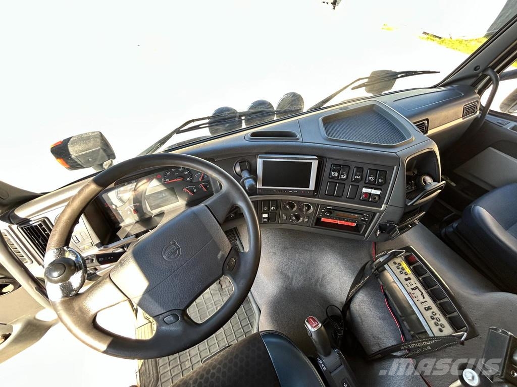 Volvo FM300 6X2 EURO4 + HIAB XS + TIPPER شاحنات الرافعات