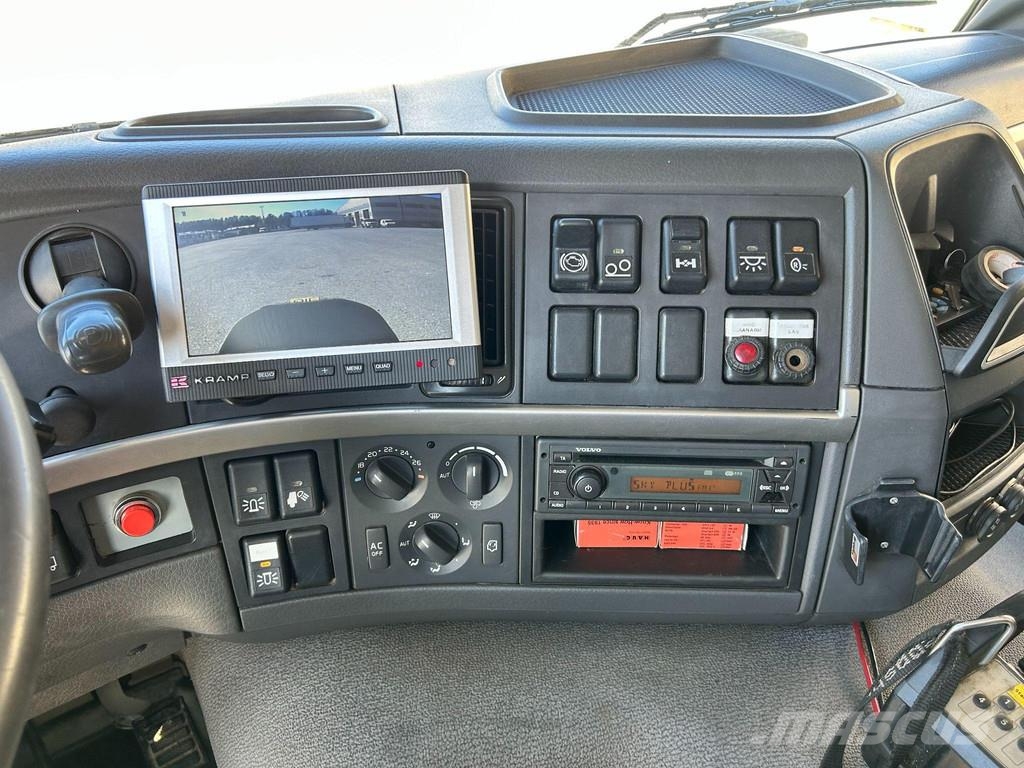 Volvo FM300 6X2 EURO4 + HIAB XS + TIPPER شاحنات الرافعات